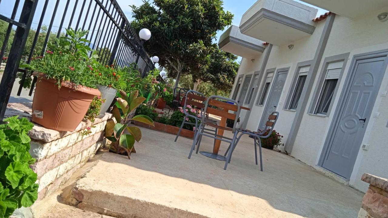 Sky Apartments Sarande Exterior photo
