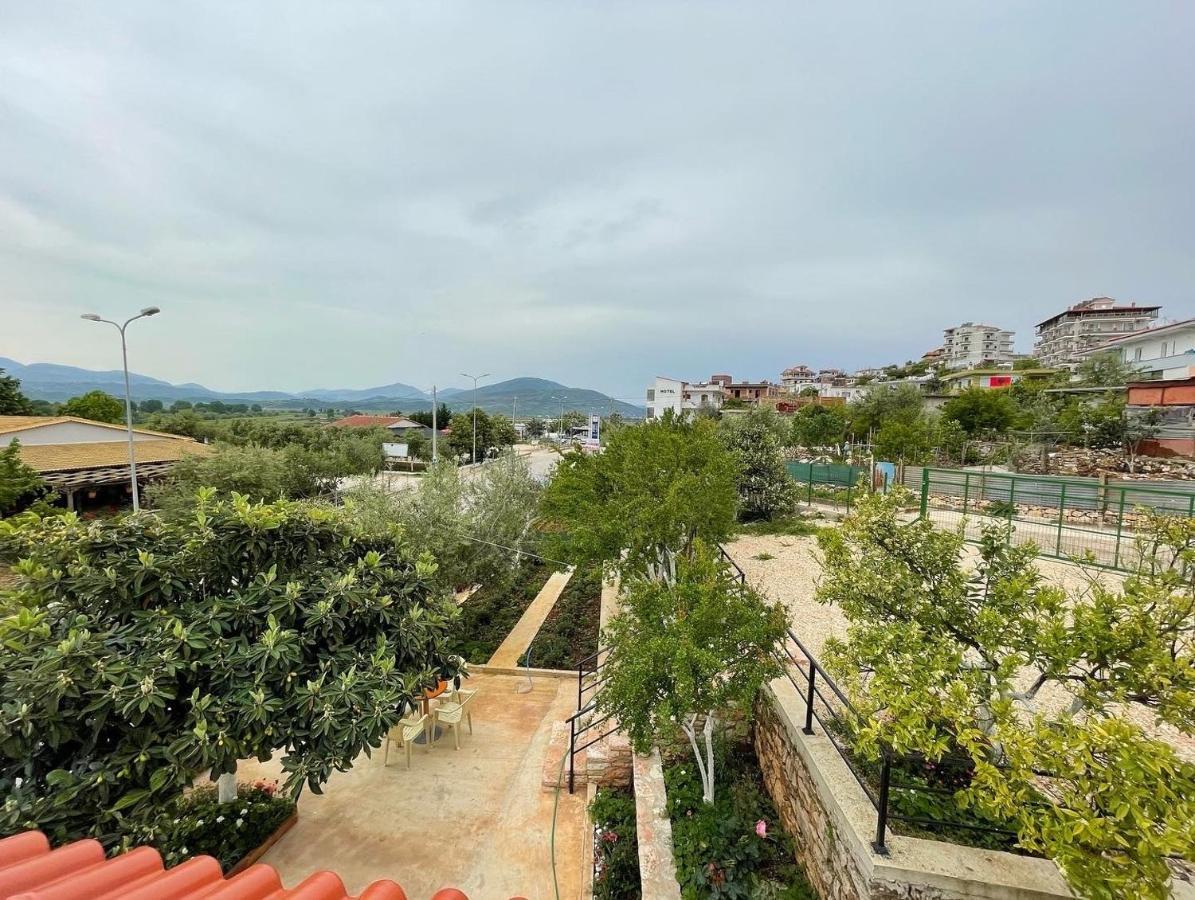 Sky Apartments Sarande Exterior photo