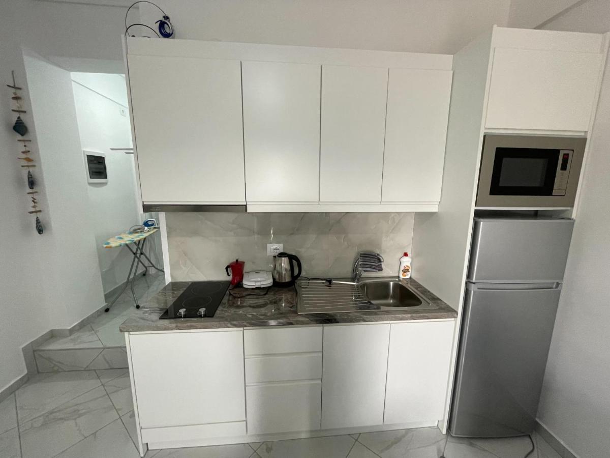 Sky Apartments Sarande Exterior photo