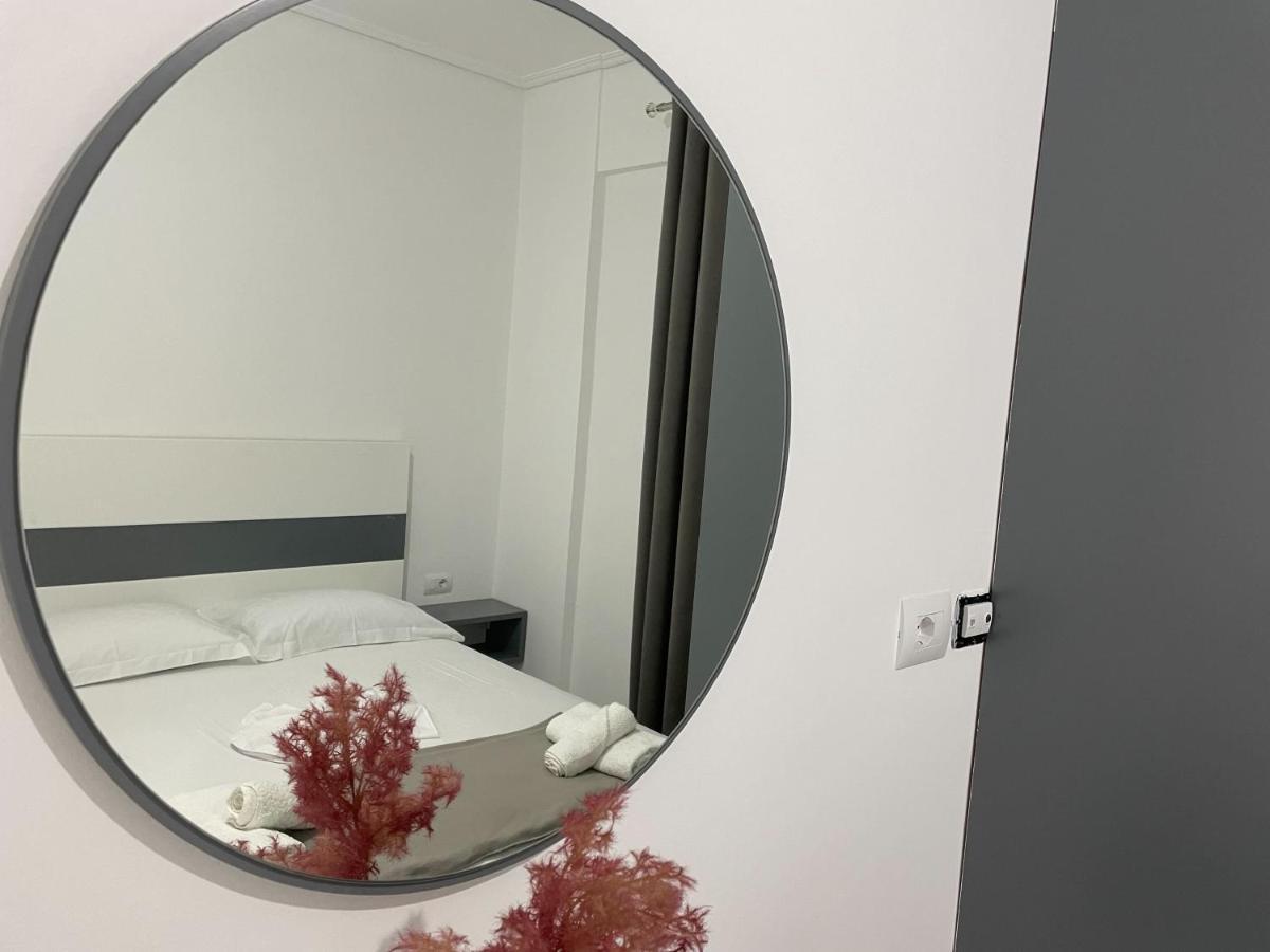 Sky Apartments Sarande Exterior photo