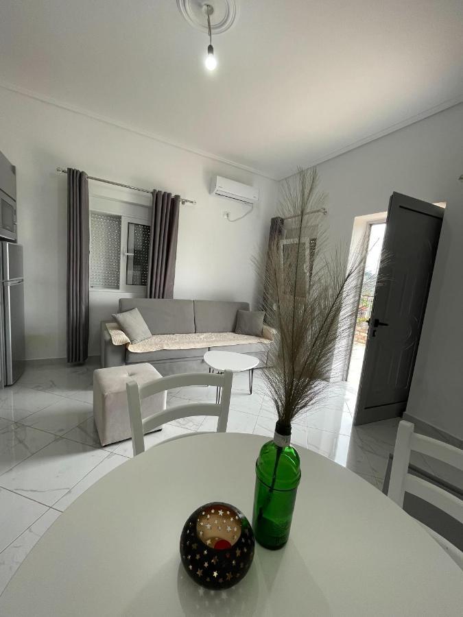 Sky Apartments Sarande Exterior photo