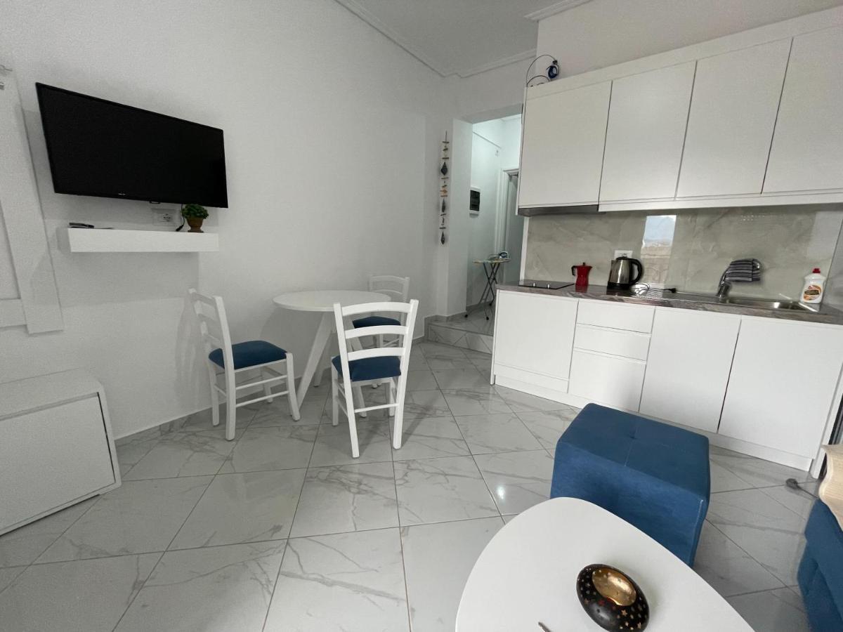 Sky Apartments Sarande Exterior photo