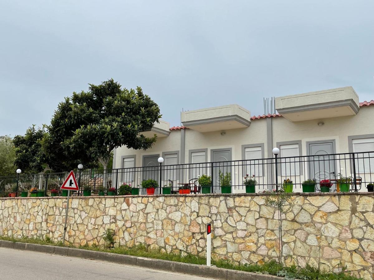 Sky Apartments Sarande Exterior photo
